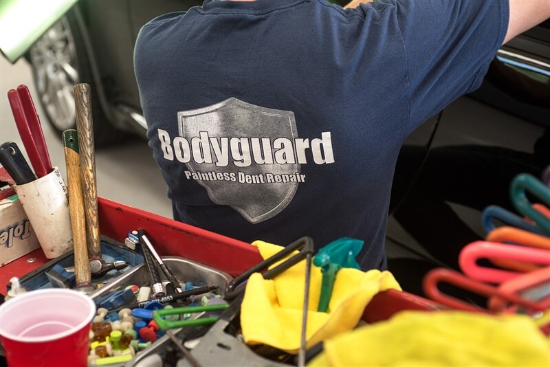 car-dent-removal-service