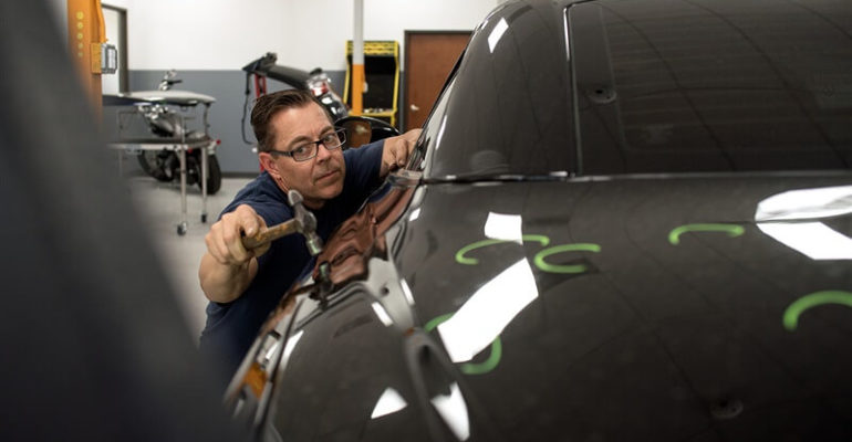 car-dent-removal-service