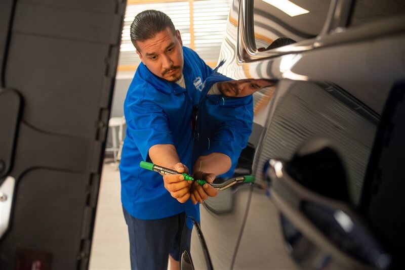 car-dent-removal-service