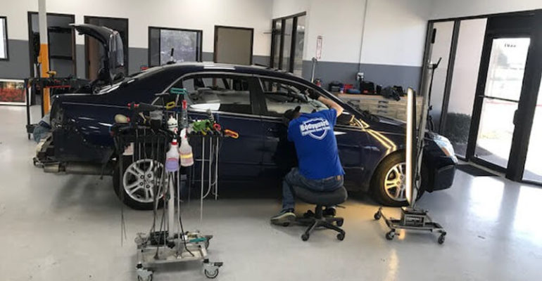 minor-car-dent-repair