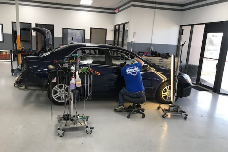 minor-car-dent-repair